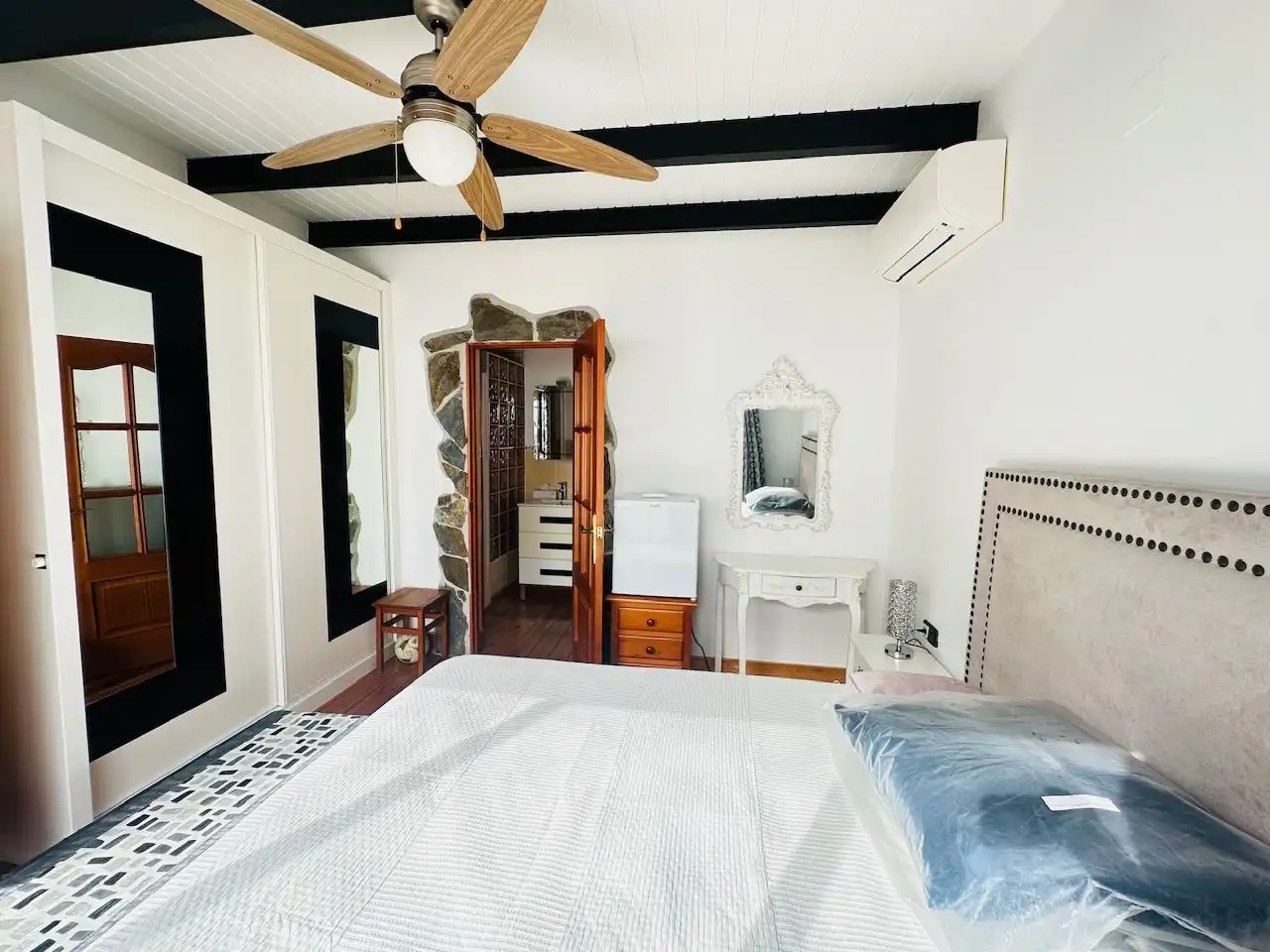 Bedroom of Attic for sale in Torrox  with Air Conditioner and Storage room