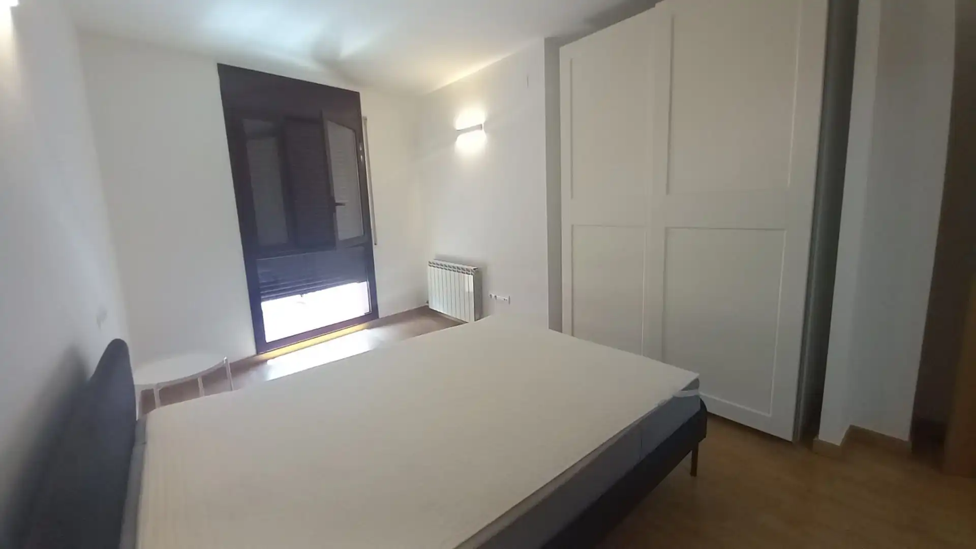 Habitación de Piso de alquiler en Lleida con Calefacción, Amueblado y Balcón
