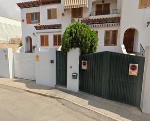 Vista exterior de Casa adosada en venda en Sant Joan d'Alacant