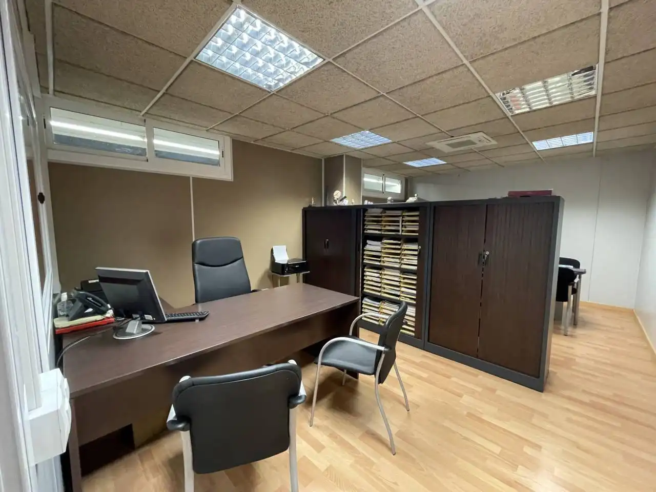 Business premises for sale in Olot, imagen 4