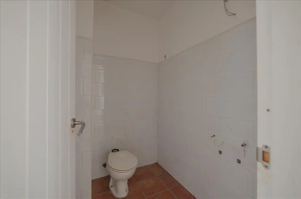Bathroom of Ground floor for sale in Burguillos