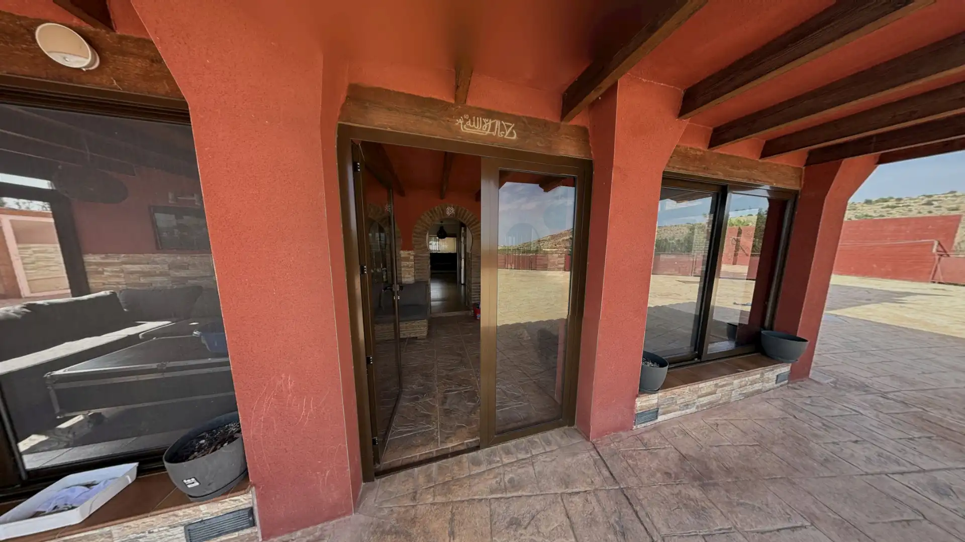Villa con terrazza in vendita a Torrellano, imagen 2