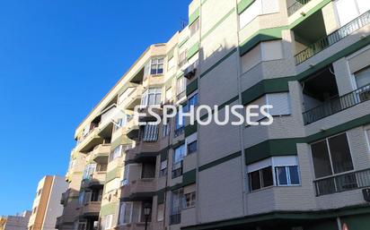 Exterior view of Flat for sale in Guardamar del Segura  with Furnished and Balcony