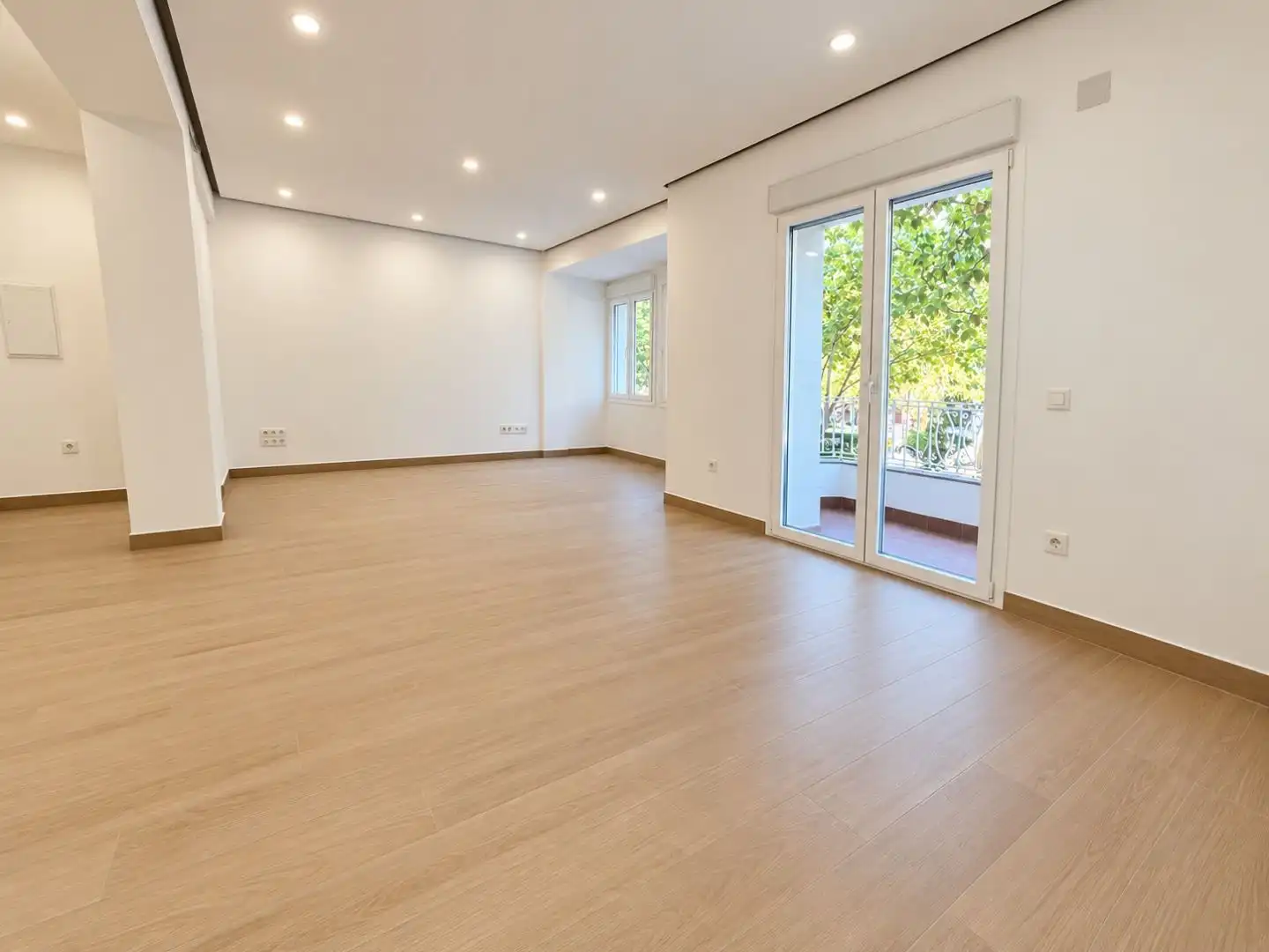 Sala d'estar de Pis en venda en Valladolid Capital amb Terrassa