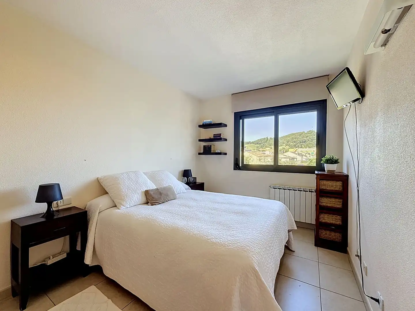 Habitación de Dúplex en venta en Montornès del Vallès con Aire acondicionado, Calefacción y Terraza