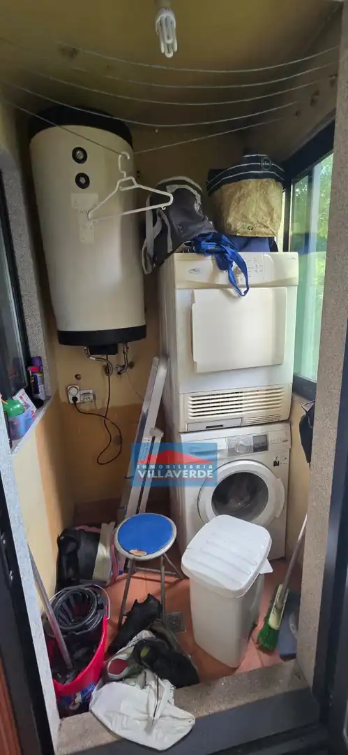 Terraza de Piso en venta en Cangas  con Calefacción, Trastero y Amueblado