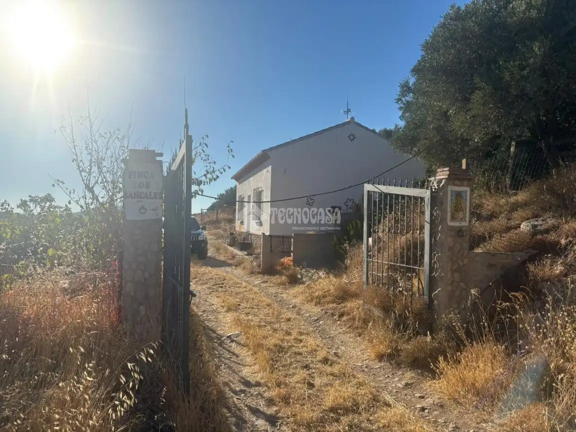 Finca rústica en venta en Valle de Abdalajís