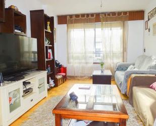 Living room of Flat for sale in Vigo   with Heating and Storage room