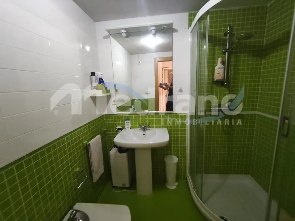 Bathroom of Houses for rent in Benidorm  with Air Conditioner, Swimming Pool and Furnished
