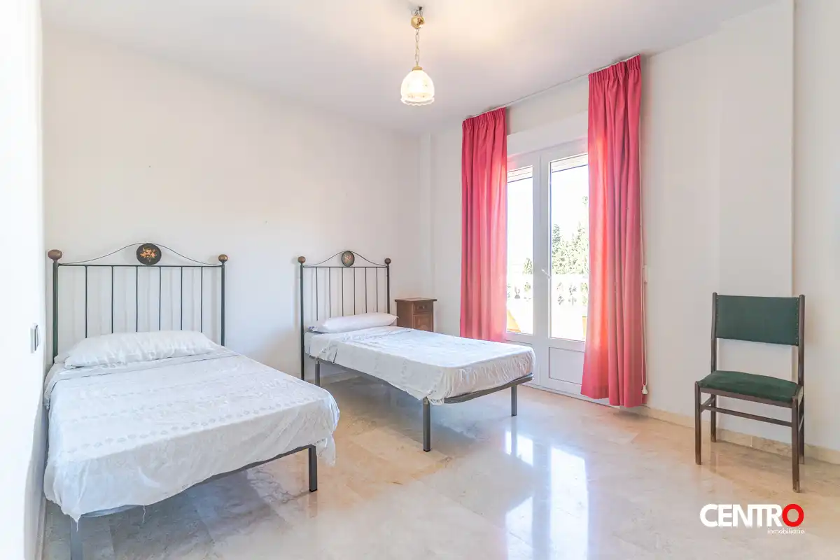 Bedroom of Houses for sale in Padul  with Heating, Private garden and Terrace