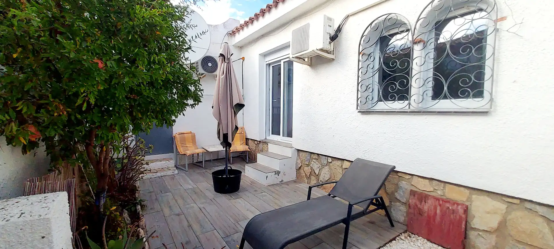Semi-detached house with pool for sale in Carrer Illes Canaries, imagen 23