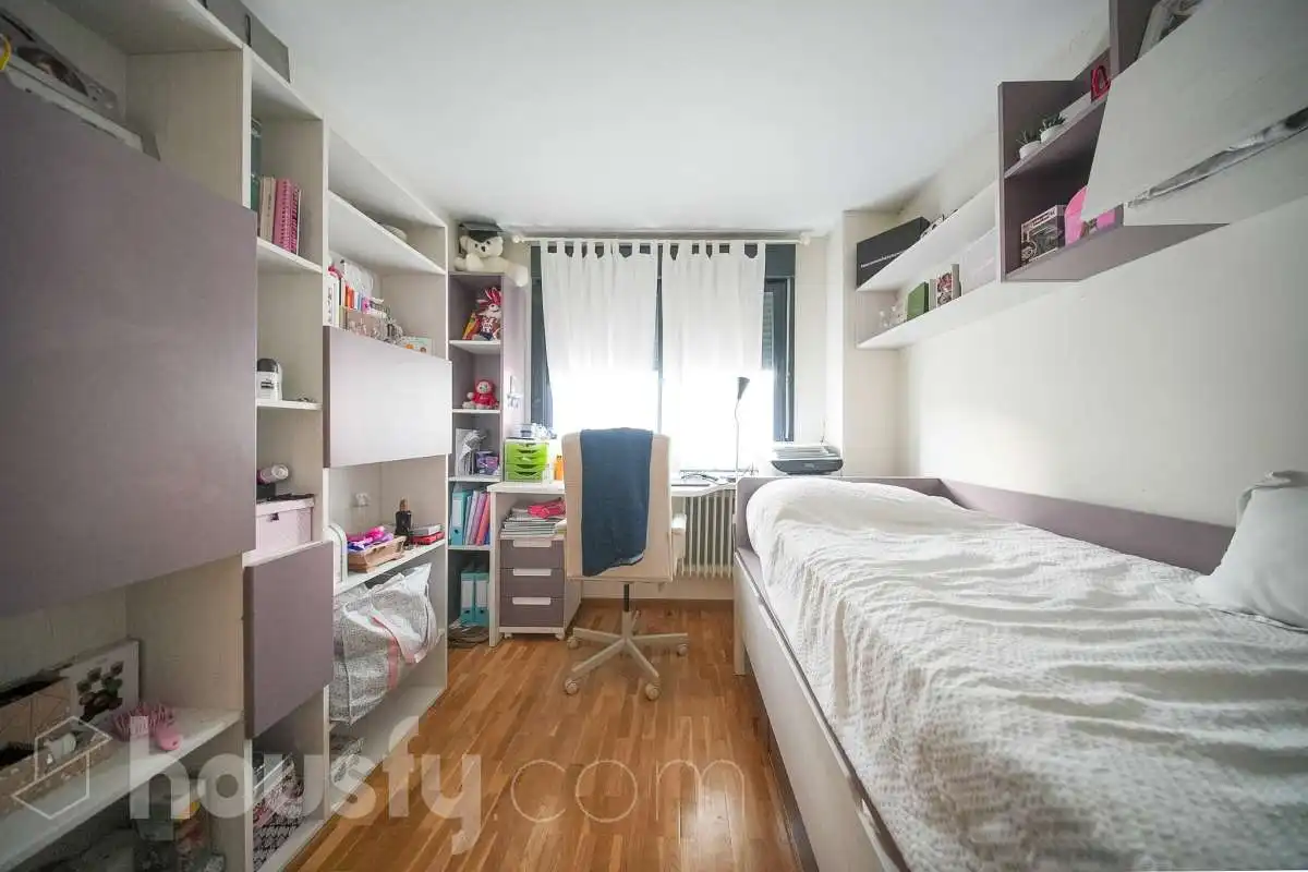 Habitación de Piso en venta en Madrid con Aire acondicionado, Calefacción y Trastero