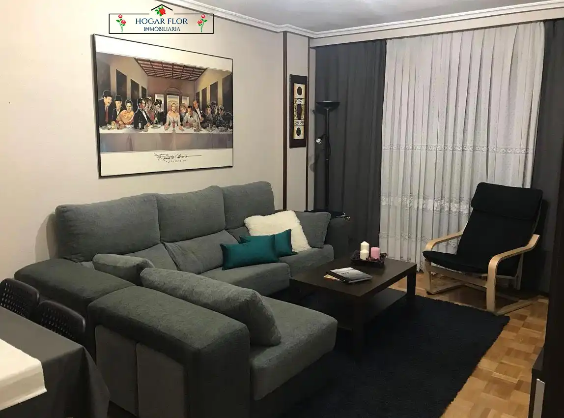 Wohnzimmer von Wohnung zum Verkauf in Salamanca mit Klimaanlage, Heizung und Parkett