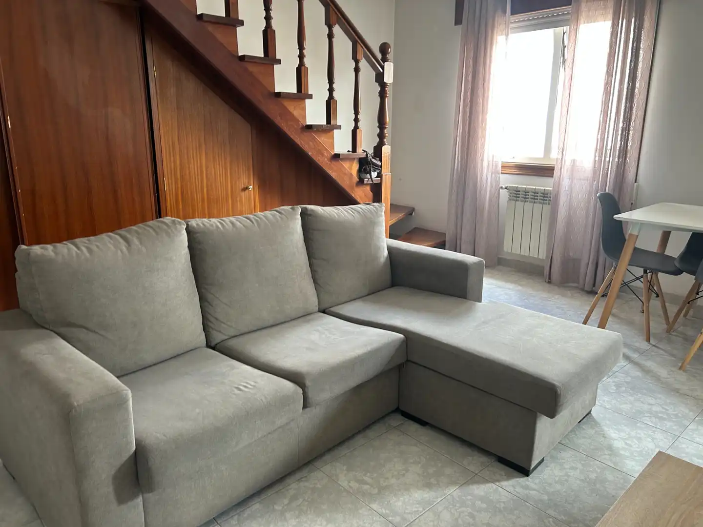 Sala de estar de Piso de alquiler en Santiago de Compostela  con Se aceptan mascotas