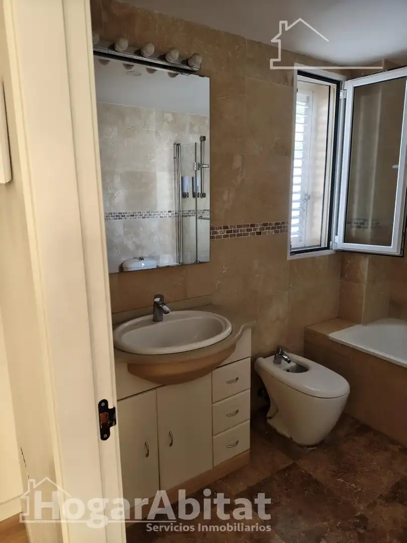 Baño de Casa o chalet en venta en Torrent con Aire acondicionado, Calefacción y Jardín privado