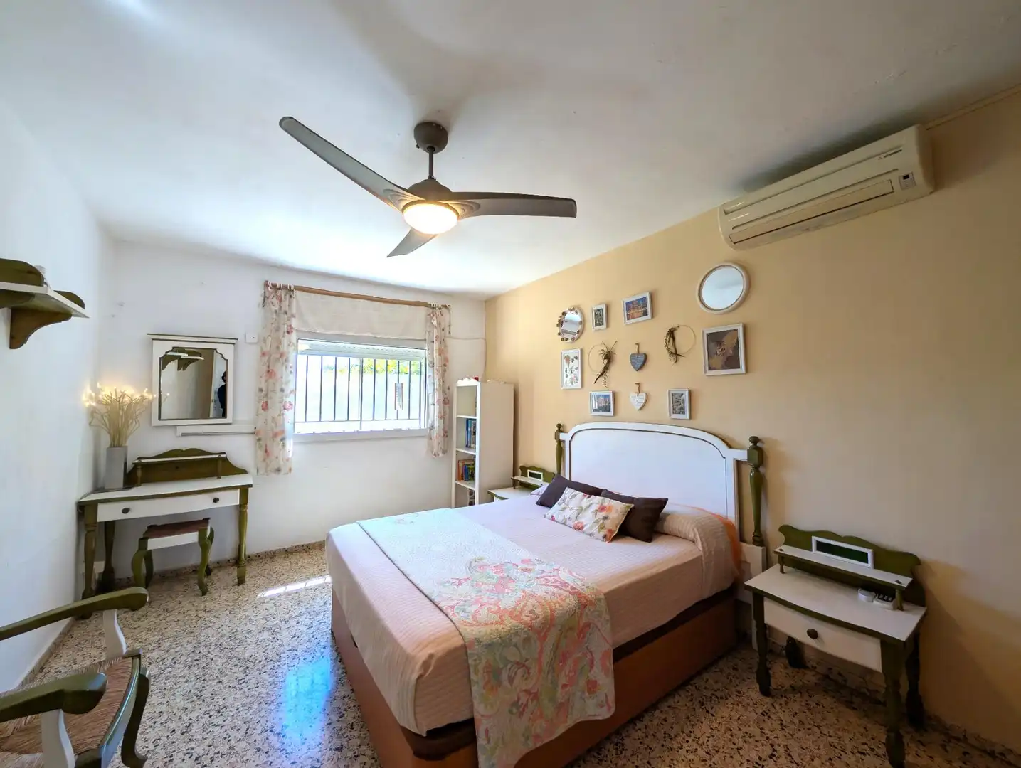 Dormitori de Casa o xalet en venda en Gaianes