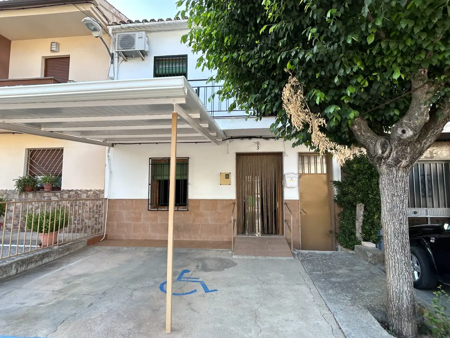 Casa adosada en venda a Calle San Antonio, 3, Castillo de Locubín