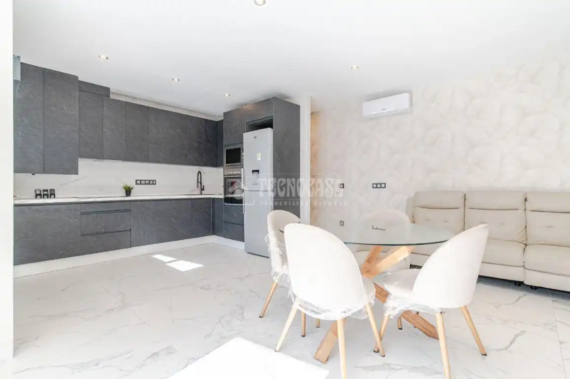 Piso con terraza en venta en Castell de Ferro, imagen 7