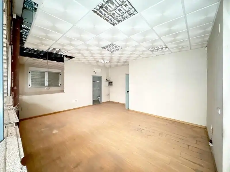 Industrial building for sale in Villares de la Reina, imagen 11