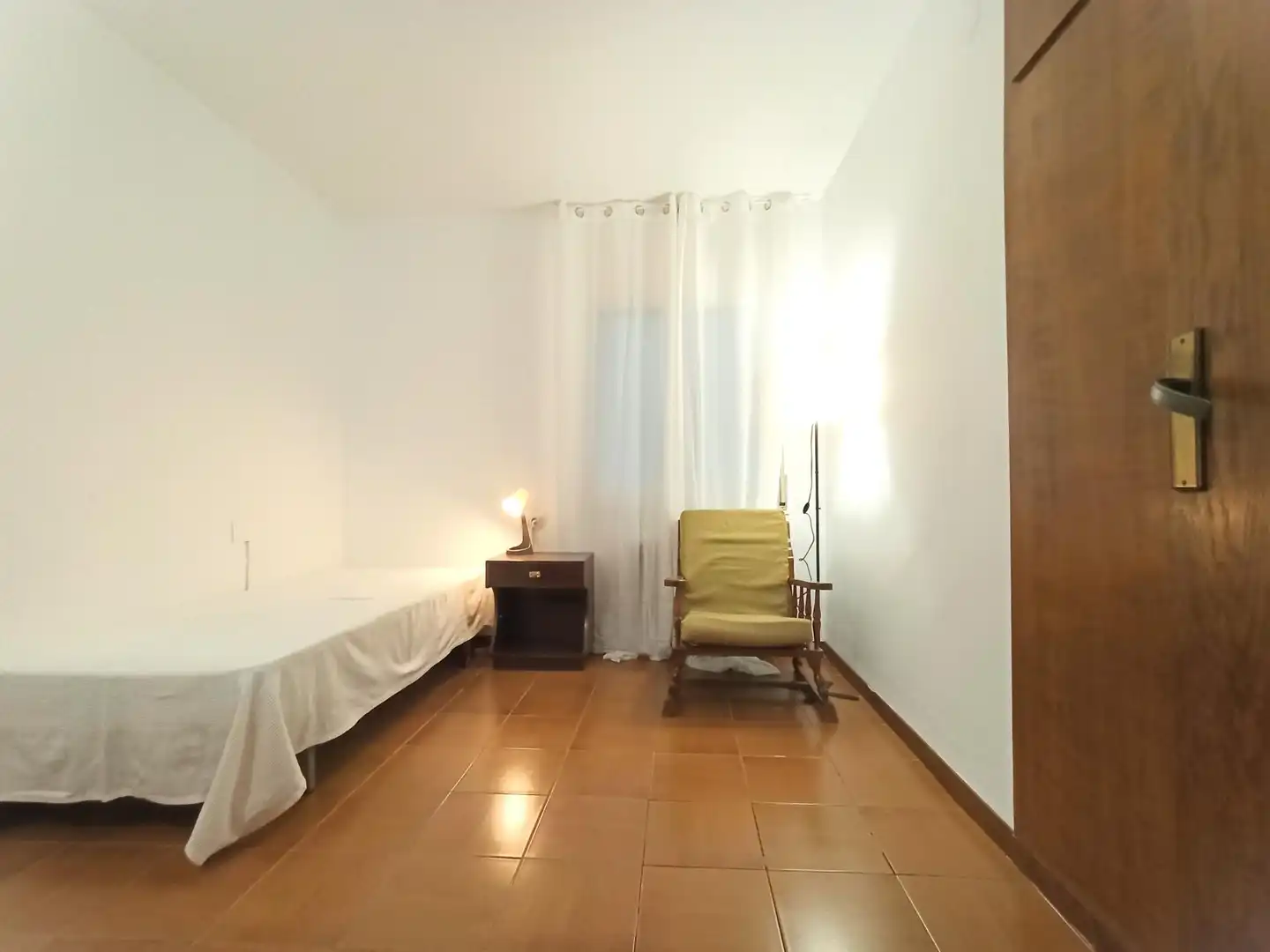 Flat for rent in de Sunyer, Ponent