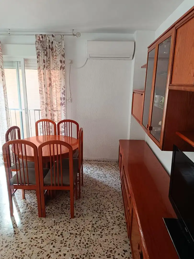 Appartamento con terrazza in affitto a Centro, imagen 4