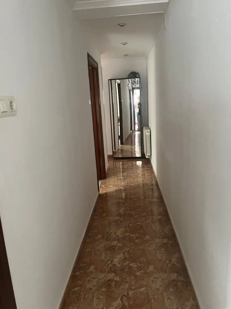 Piso en venta en Gijón  con Calefacción, Terraza y Amueblado
