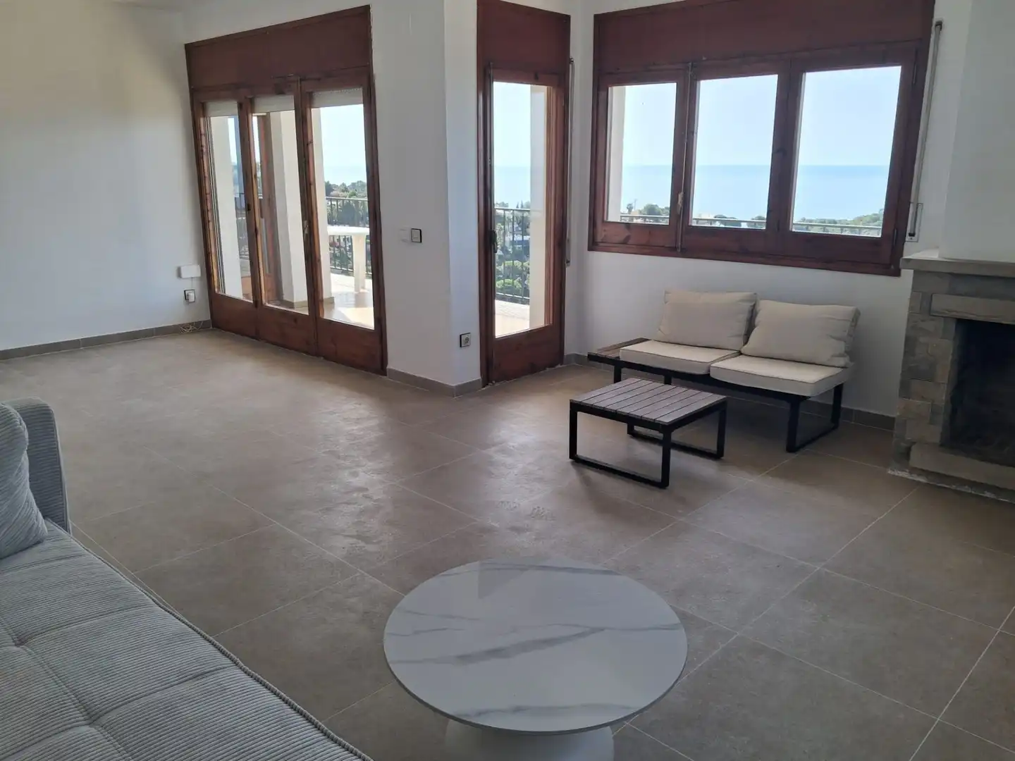 Sala d'estar de Casa o xalet de lloguer en Lloret de Mar amb Calefacció, Jardí privat i Piscina