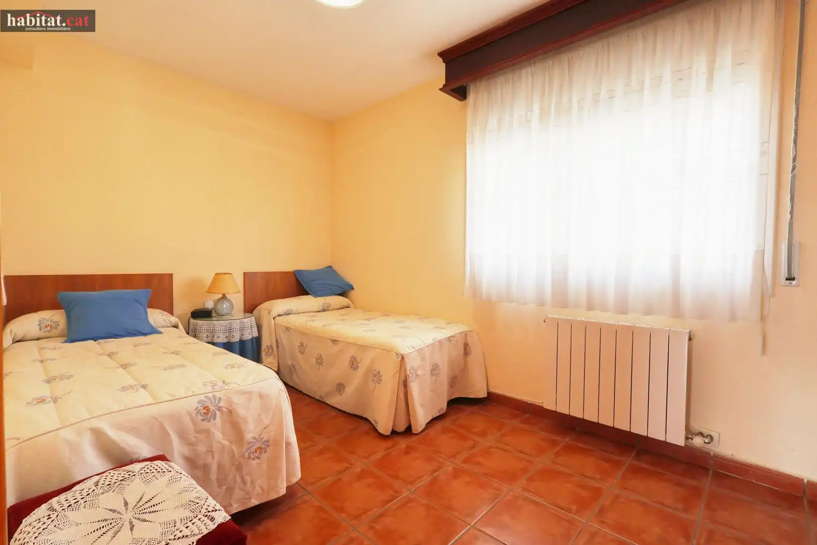 Habitación de Casa o chalet en venta en Vilanova i la Geltrú con Calefacción