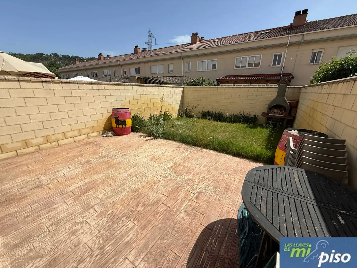Jardí de Casa adosada en venda en Cabezón de Pisuerga amb Calefacció, Jardí privat i Parquet