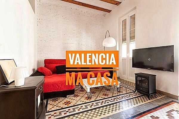 Vista exterior de Pis de lloguer en  Valencia Capital amb Aire condicionat, Moblat i Balcó