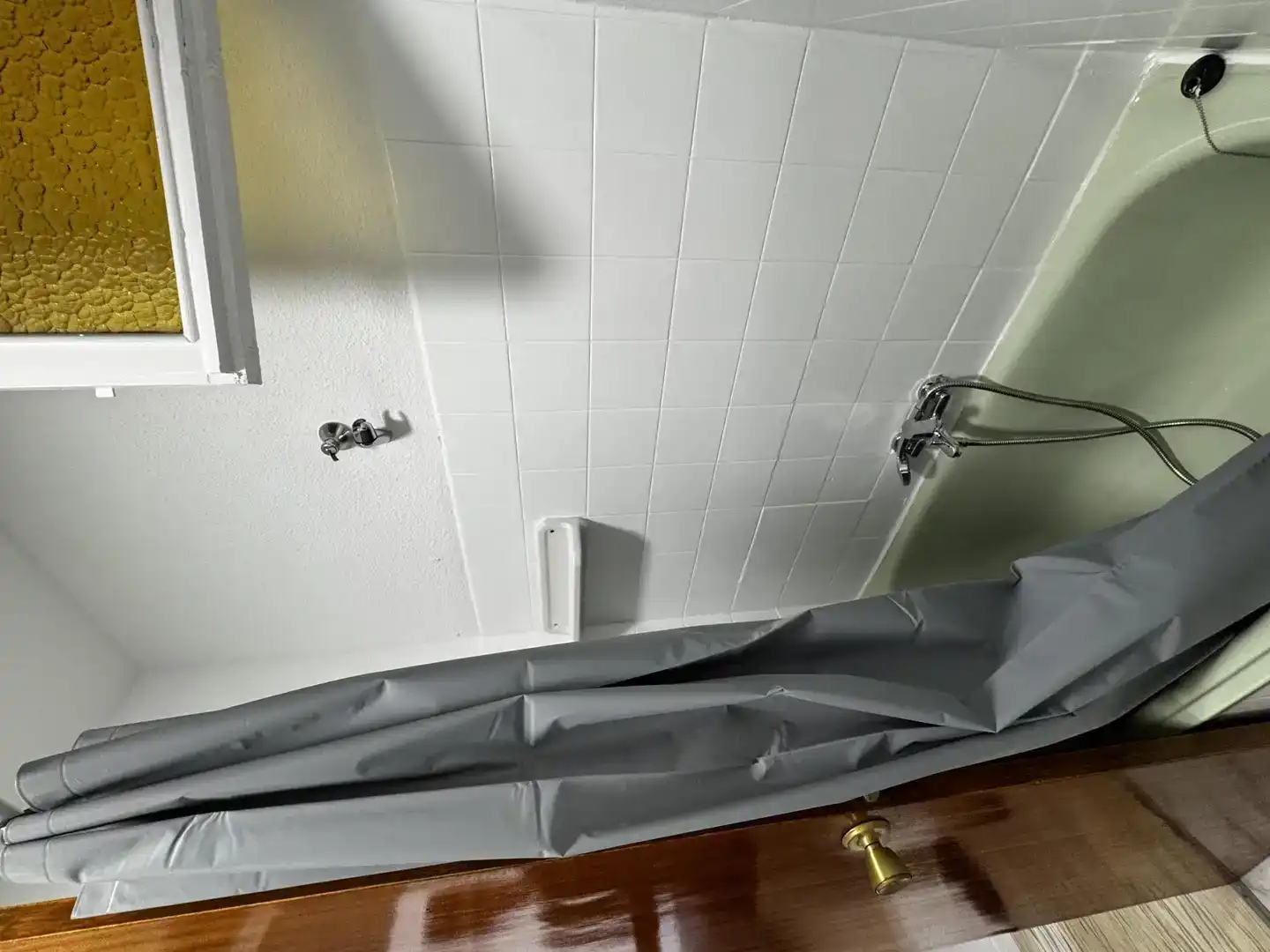Badezimmer von Wohnung zur Miete in Elche / Elx mit Möbliert