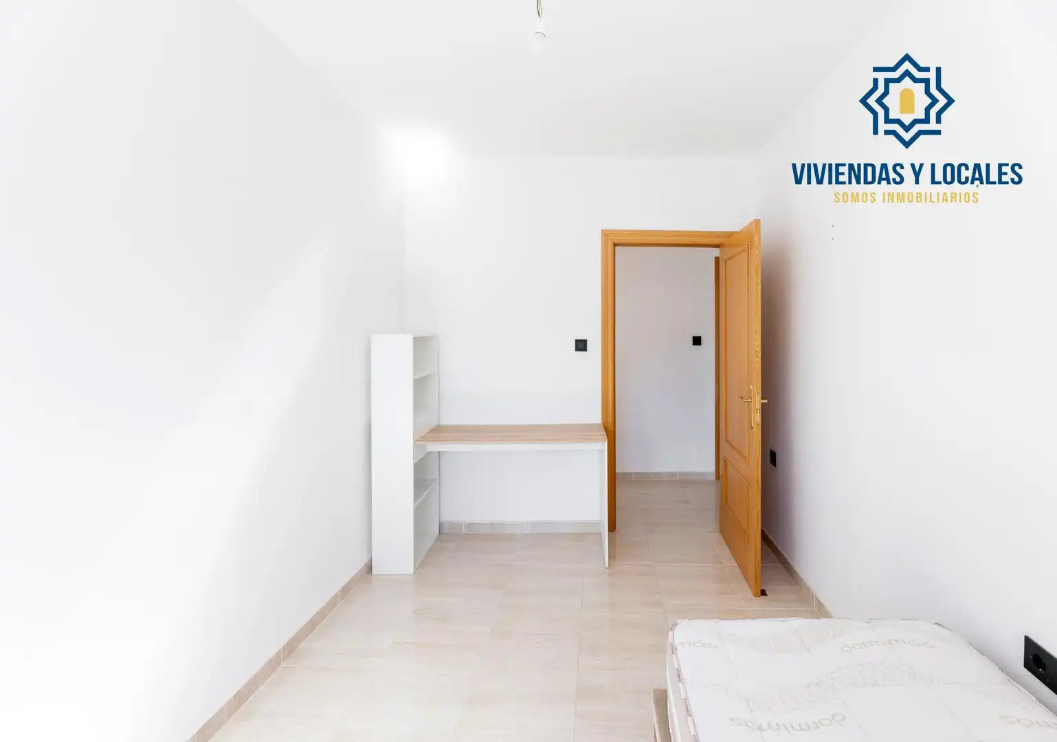 Bedroom of Attic for sale in Gójar  with Air Conditioner, Heating and Terrace