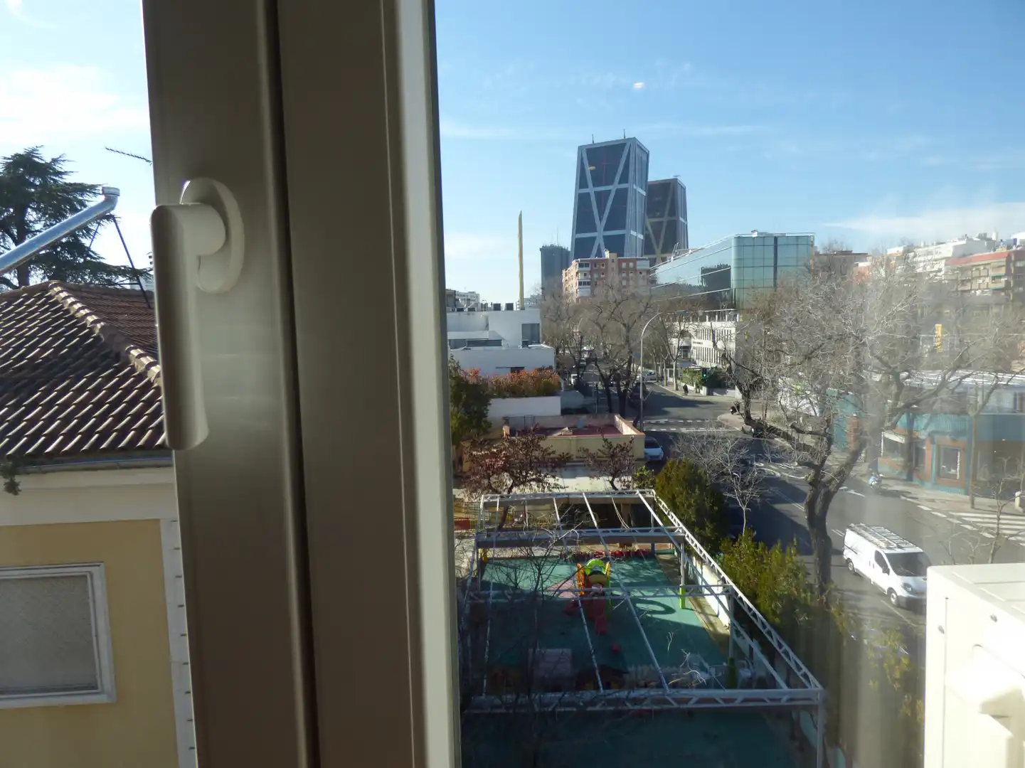 Habitación de Piso de alquiler en Madrid con Aire acondicionado, Calefacción y Terraza