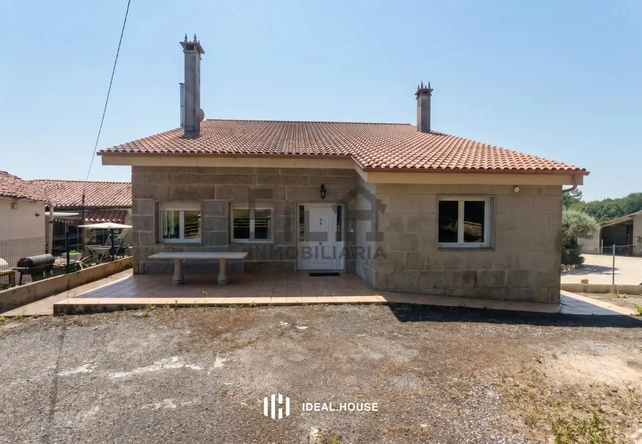 Casa o chalet en venta en A Peroxa
