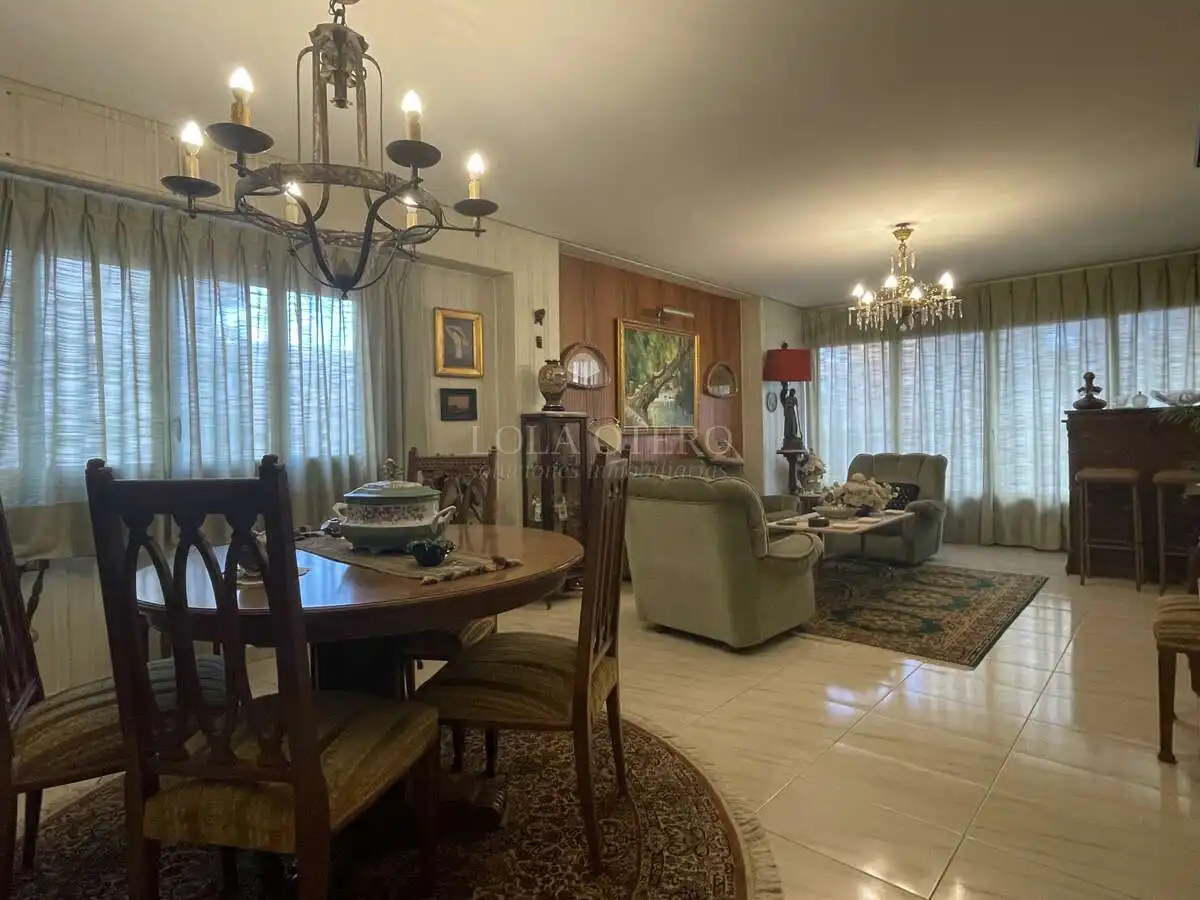 Living room of Flat for sale in Valencia  with Air Conditioner, Heating and Balcony