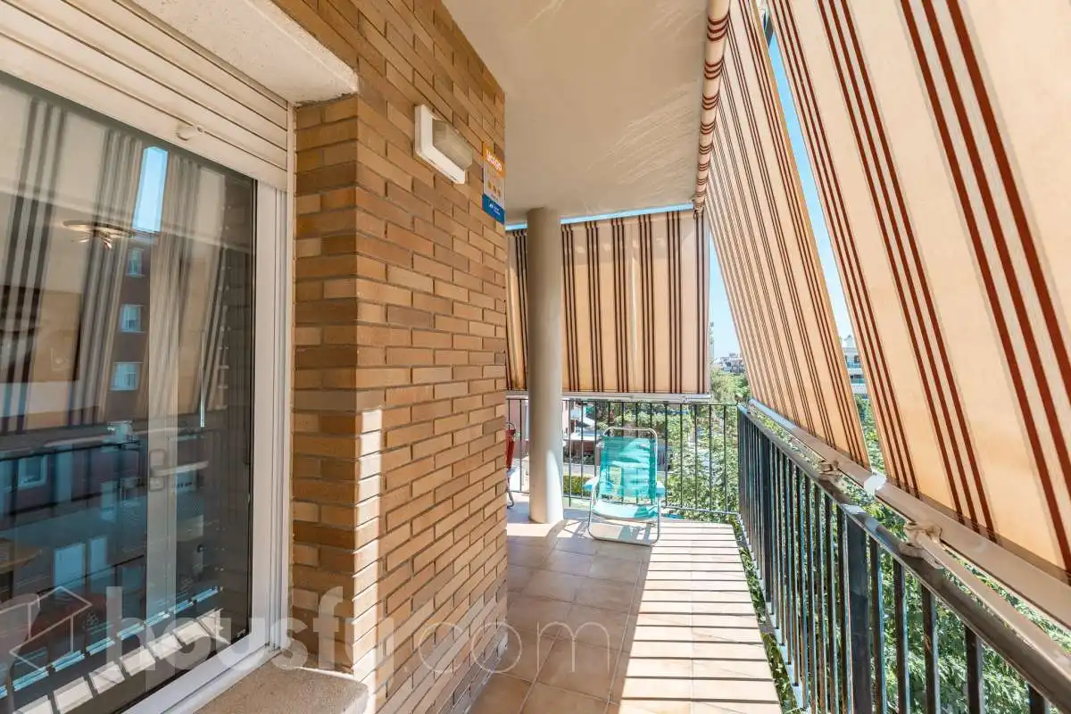 Terrasse von Wohnung zum Verkauf in Castelldefels mit Klimaanlage, Heizung und Balkon