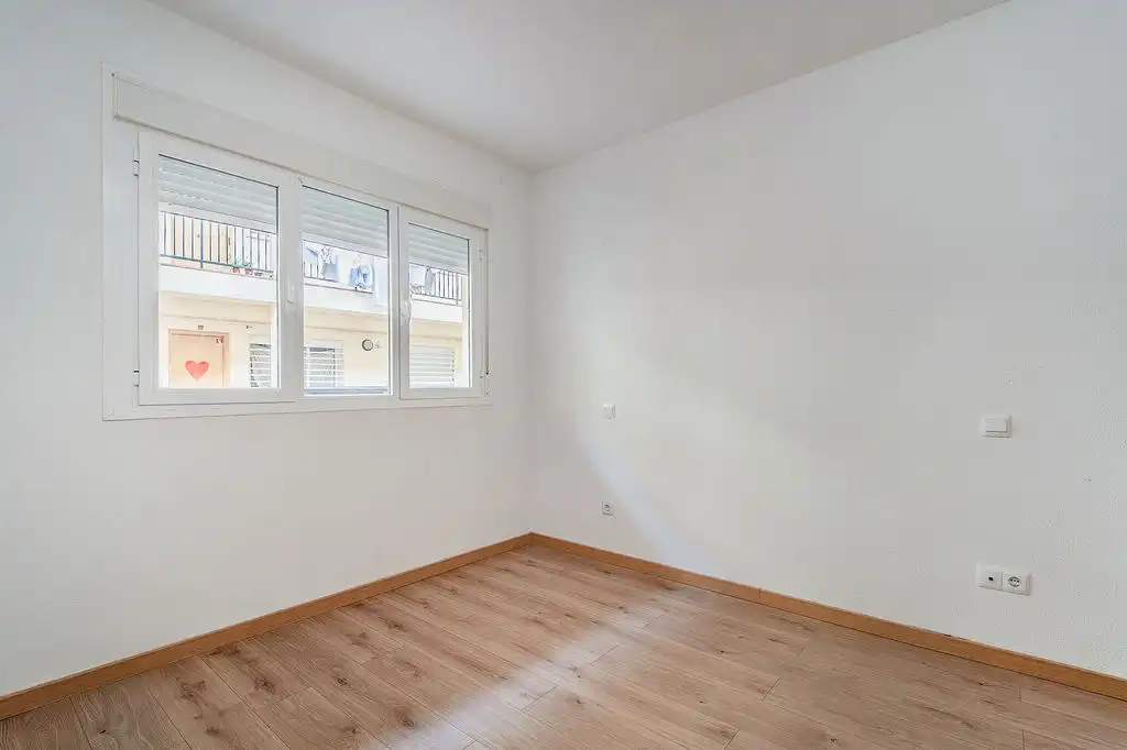 Bedroom of Flat for sale in Aranjuez  with Heating, Parquet flooring and Storage room