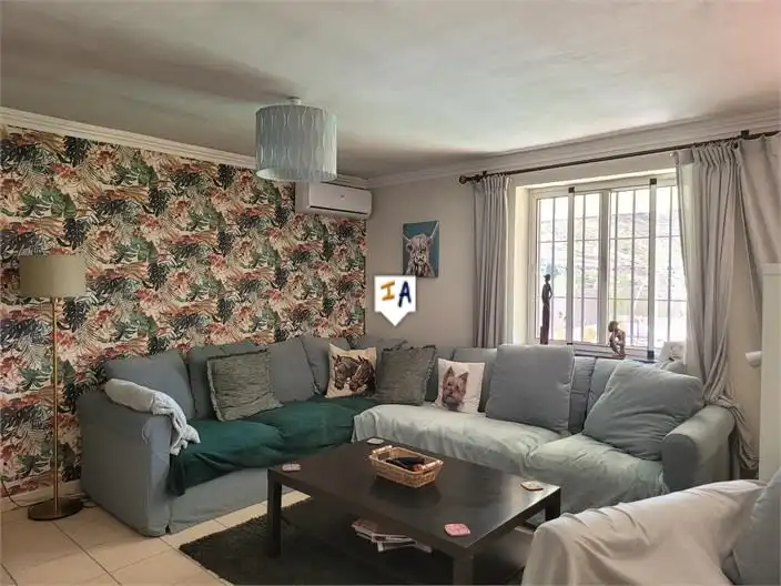 Living room of Houses for sale in Valle de Abdalajís  with Air Conditioner and Storage room