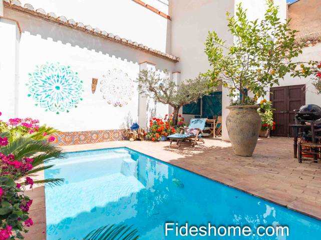 Casa-chalet en Venta en Calle Estacion, 15 en El Valle