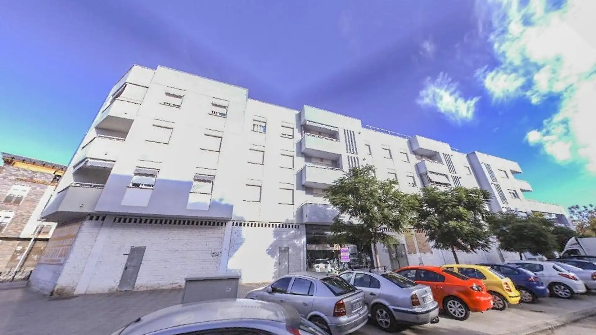 Vista exterior de Piso en venta en  Sevilla Capital con Terraza