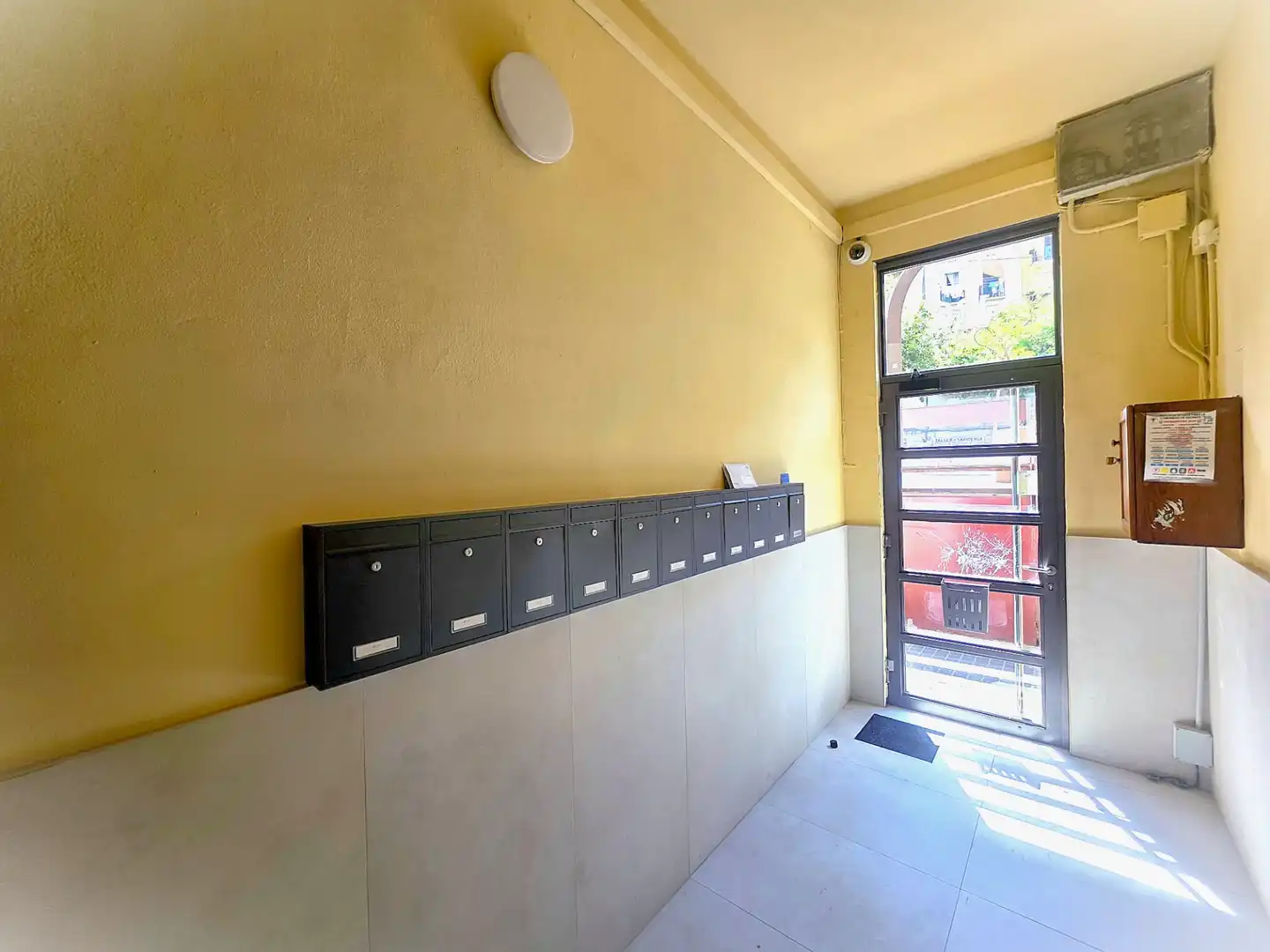 Piso con terraza en venta en Rambla de Badal, imagen 25