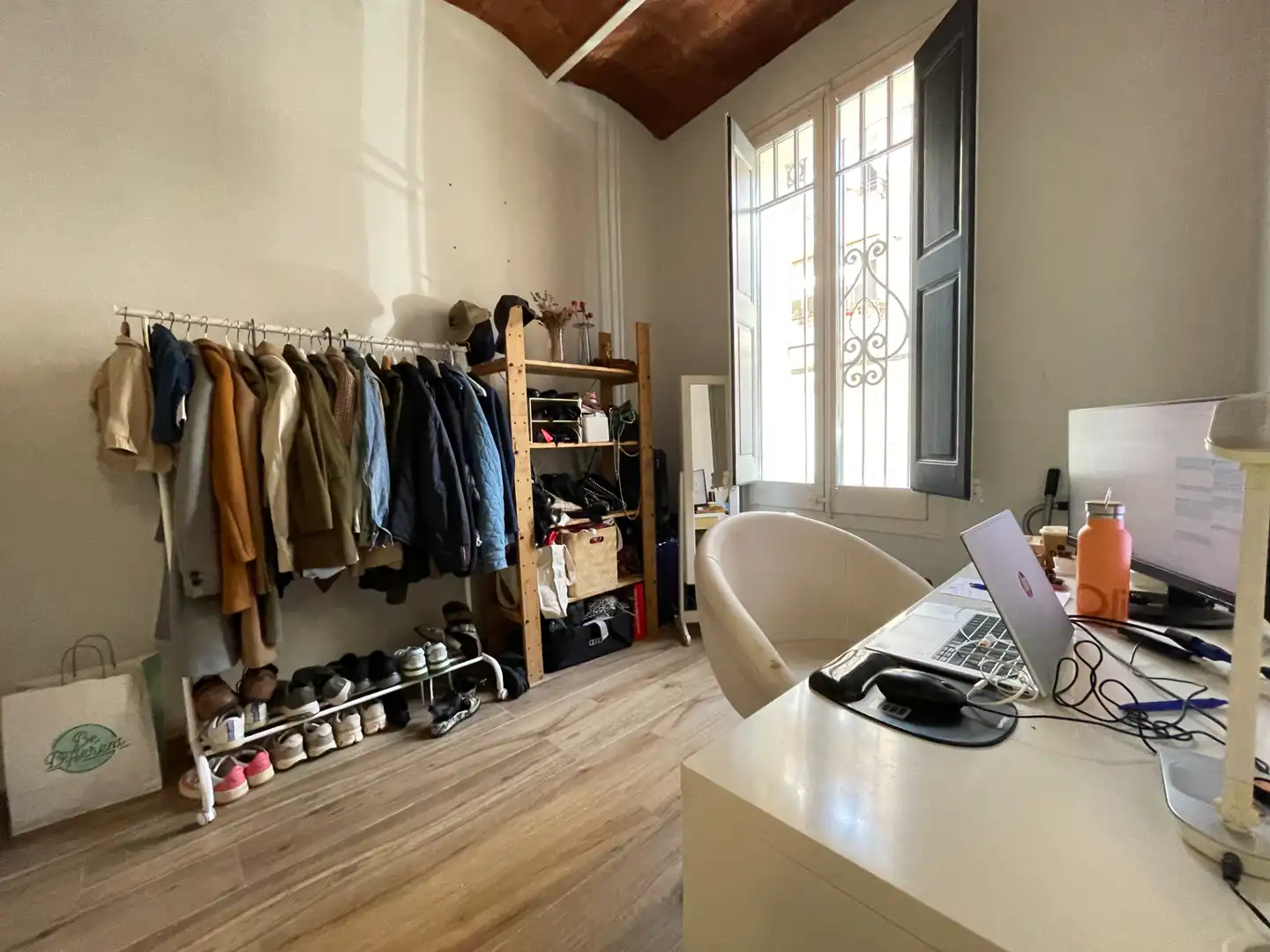 Schlafzimmer von Erdgeschoss zum Verkauf in Granollers mit Klimaanlage, Heizung und Privatgarten