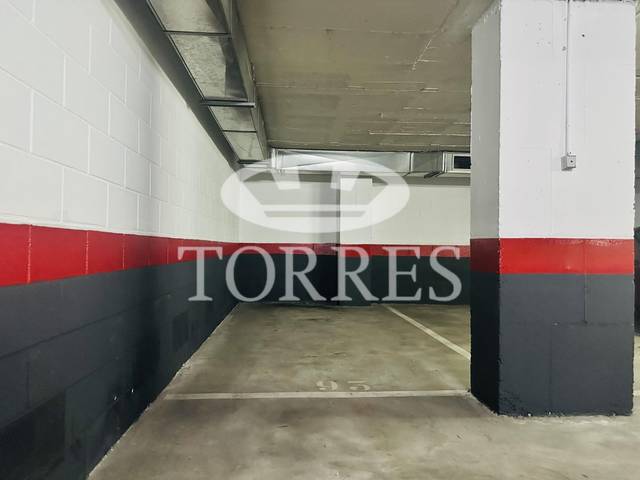 Garaje en Venta en Calle de los Canales en Perchel Sur - Plaza de Toros Vieja