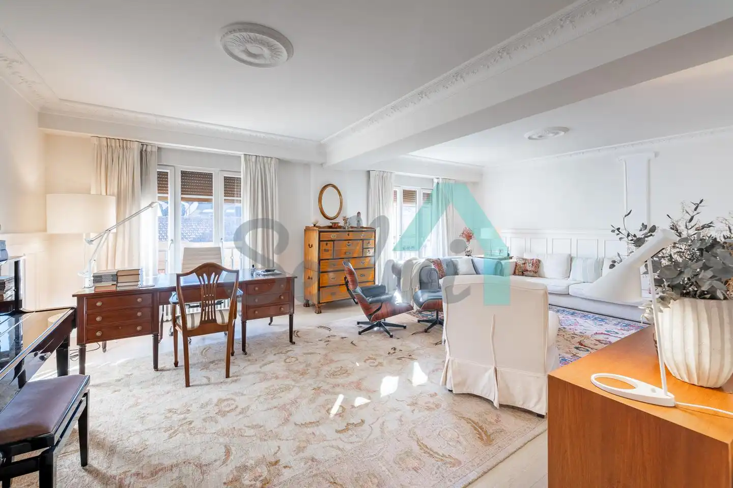 Flat with lift for sale in Calle Melquiades Álvarez