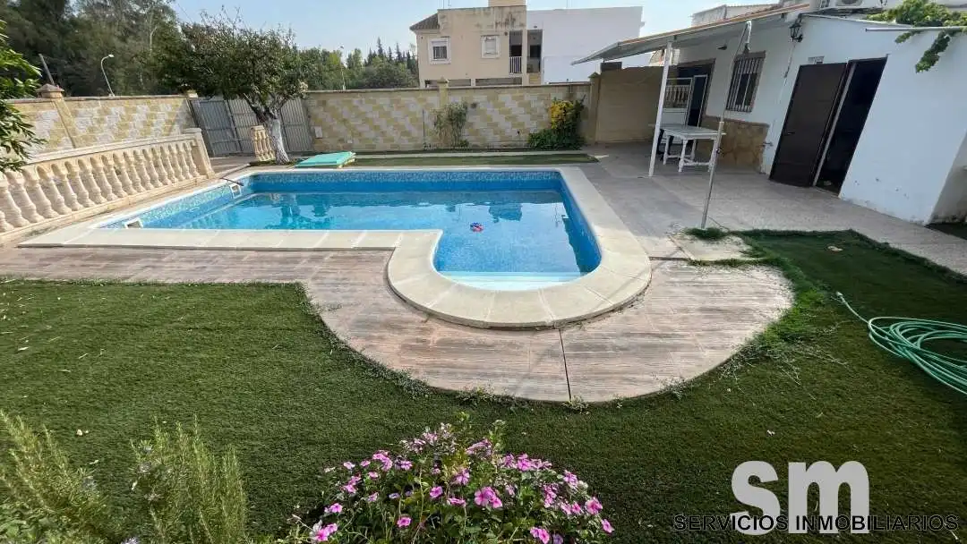 Xalet amb piscina en venda a Arcos de la Frontera, imagen 2