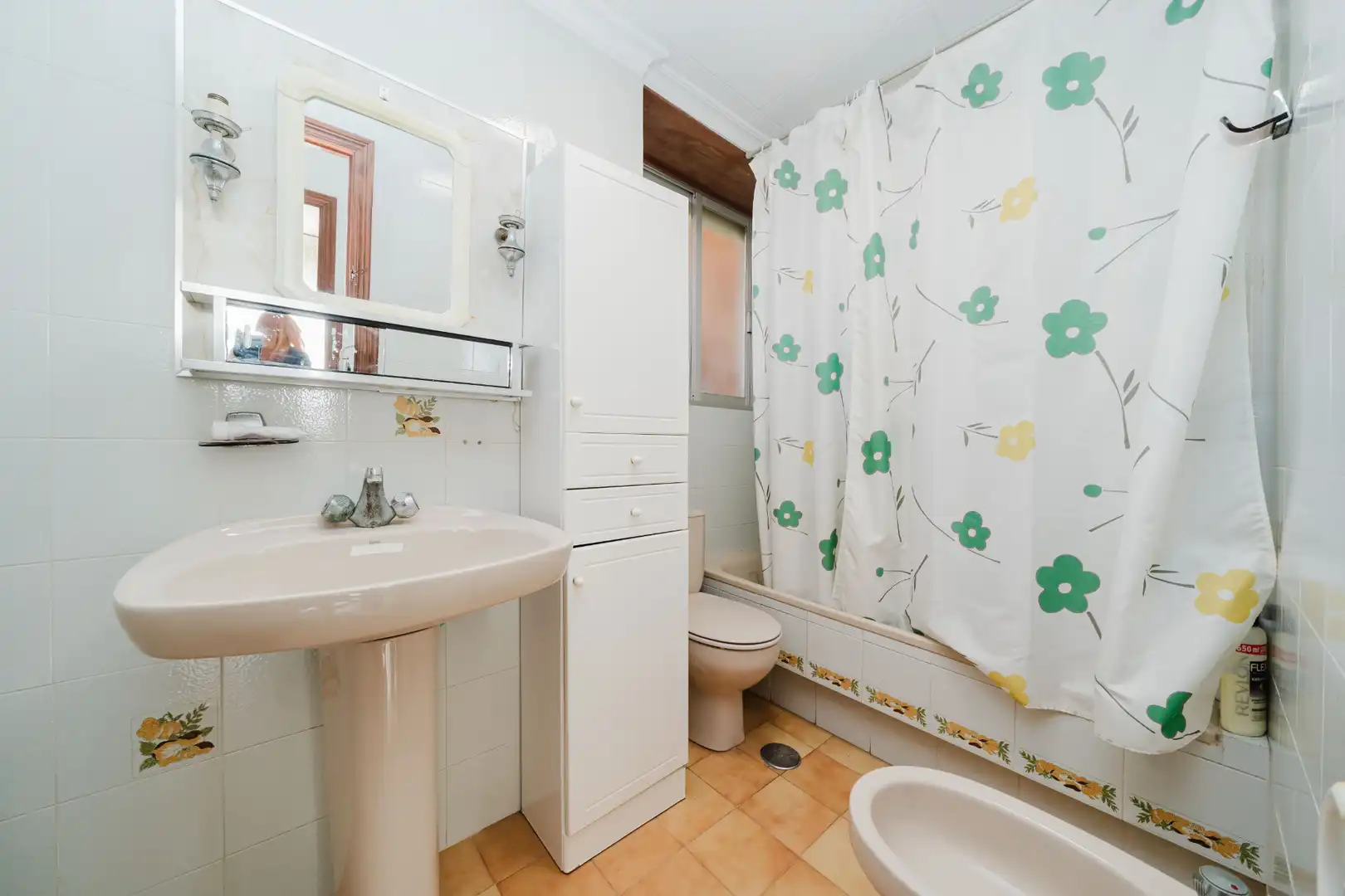 Badezimmer von Wohnung zum Verkauf in Águilas mit Heizung, Möbliert und Ofen