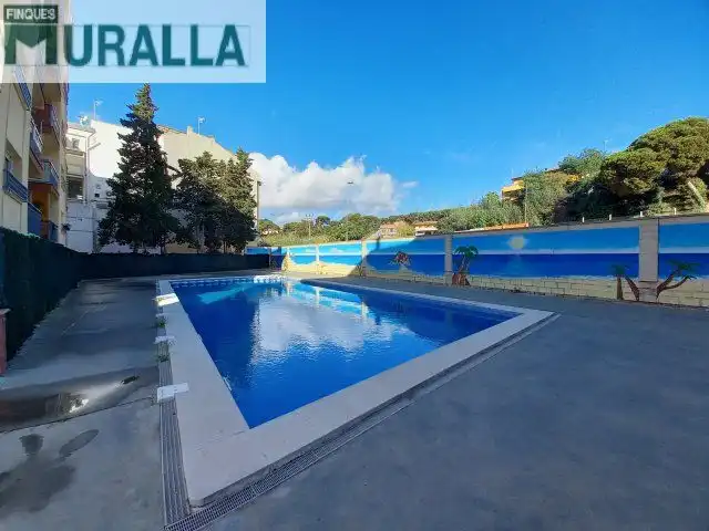Piscina de Piso en venta en Blanes con Piscina