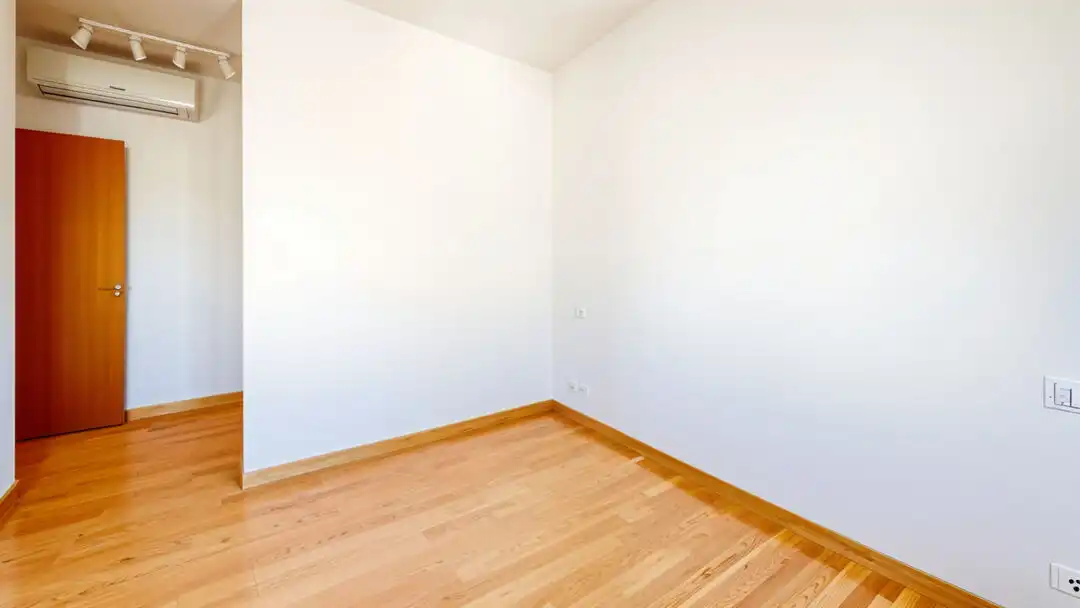 Bedroom of Flat for rent in Madrid  with Air Conditioner, Heating and Private garden