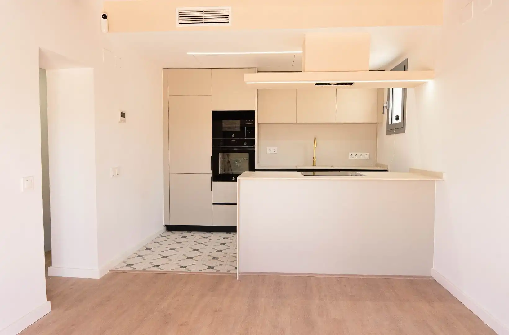 Piso con ascensor en venta en Pujada del Cinto