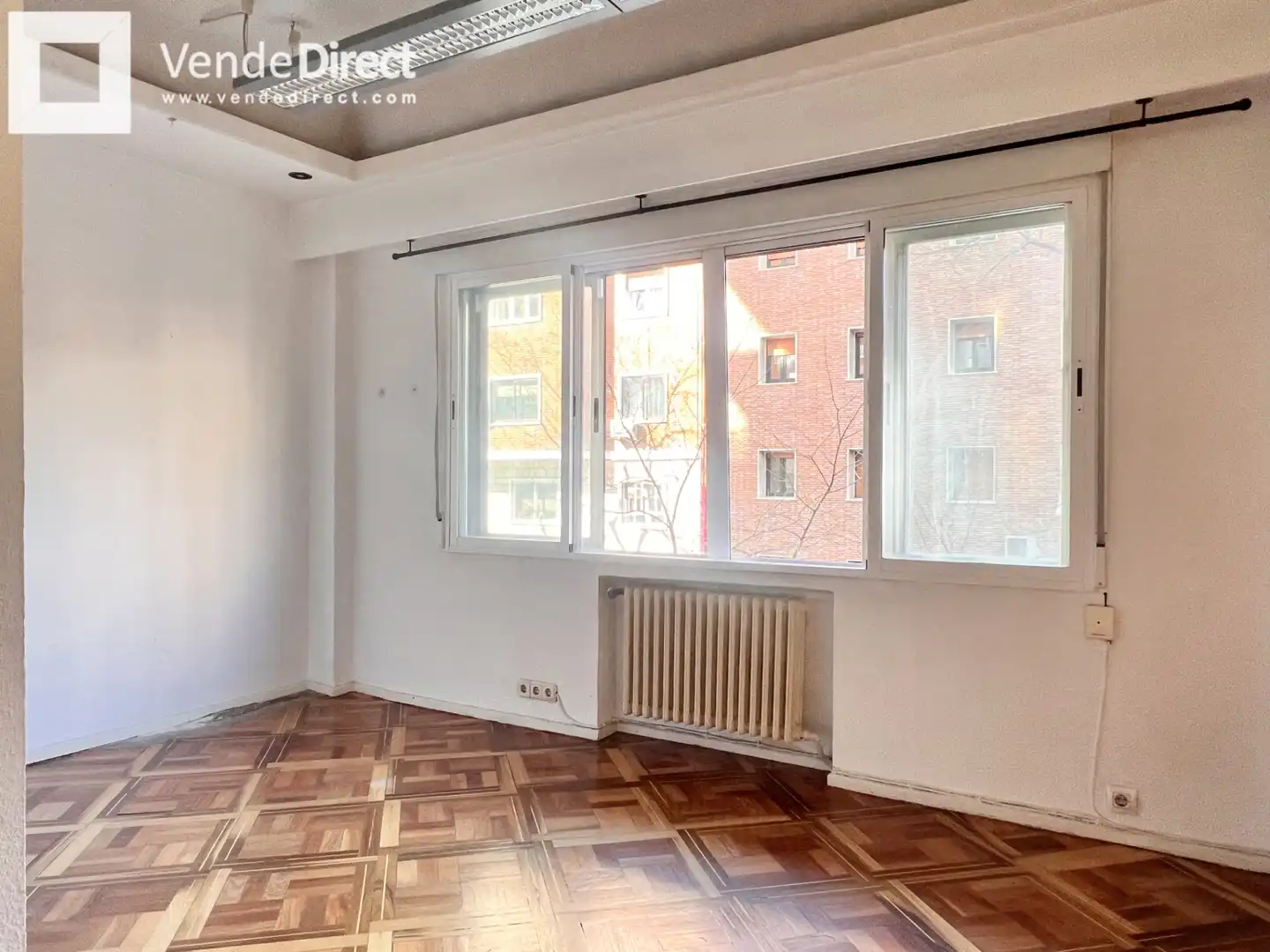 Habitación de Piso en venta en Madrid con Aire acondicionado, Calefacción y Alarma